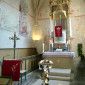 Blick in den Altarraum