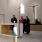 Pfr. Daum, Dekan Hacker, Pfrin. Krauss beim Schlussgebet