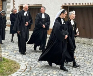 Ordination von Sr. Elise Stawenow