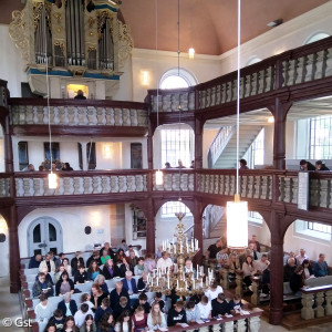 Die Gottesdienstbesucher