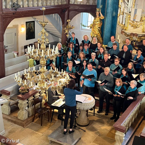 Christine Hammer dirigiert, Pankraz Schrenker am Klavier